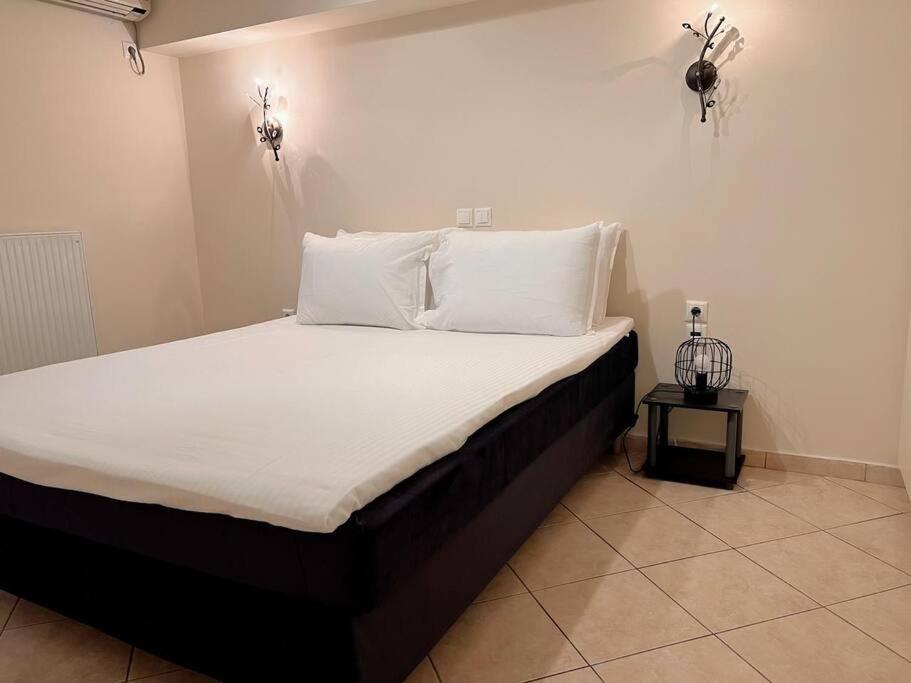 Charming 2Bedroom Apartment With Parking Athen Eksteriør billede