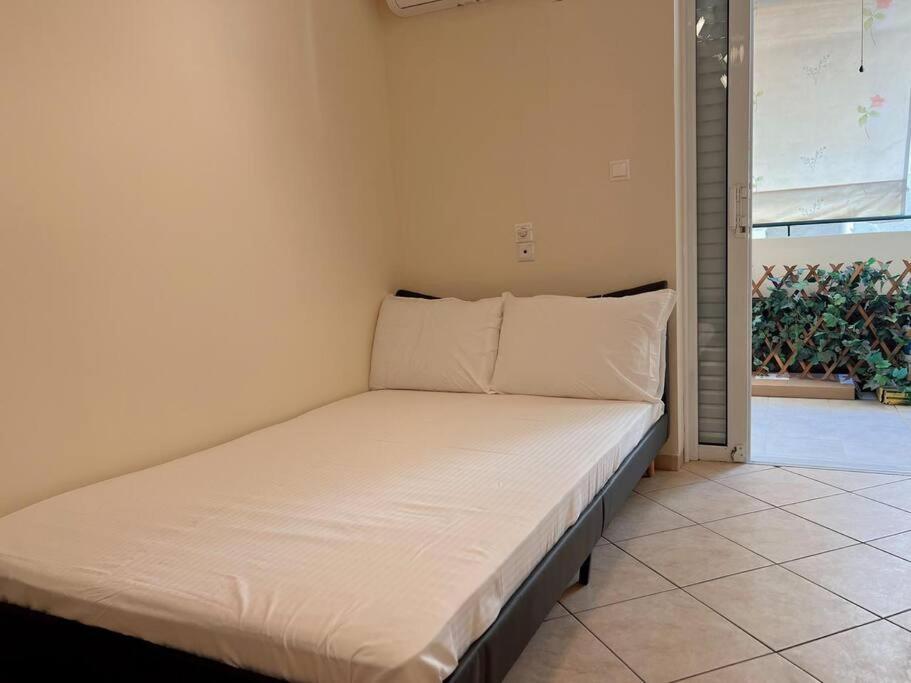 Charming 2Bedroom Apartment With Parking Athen Eksteriør billede